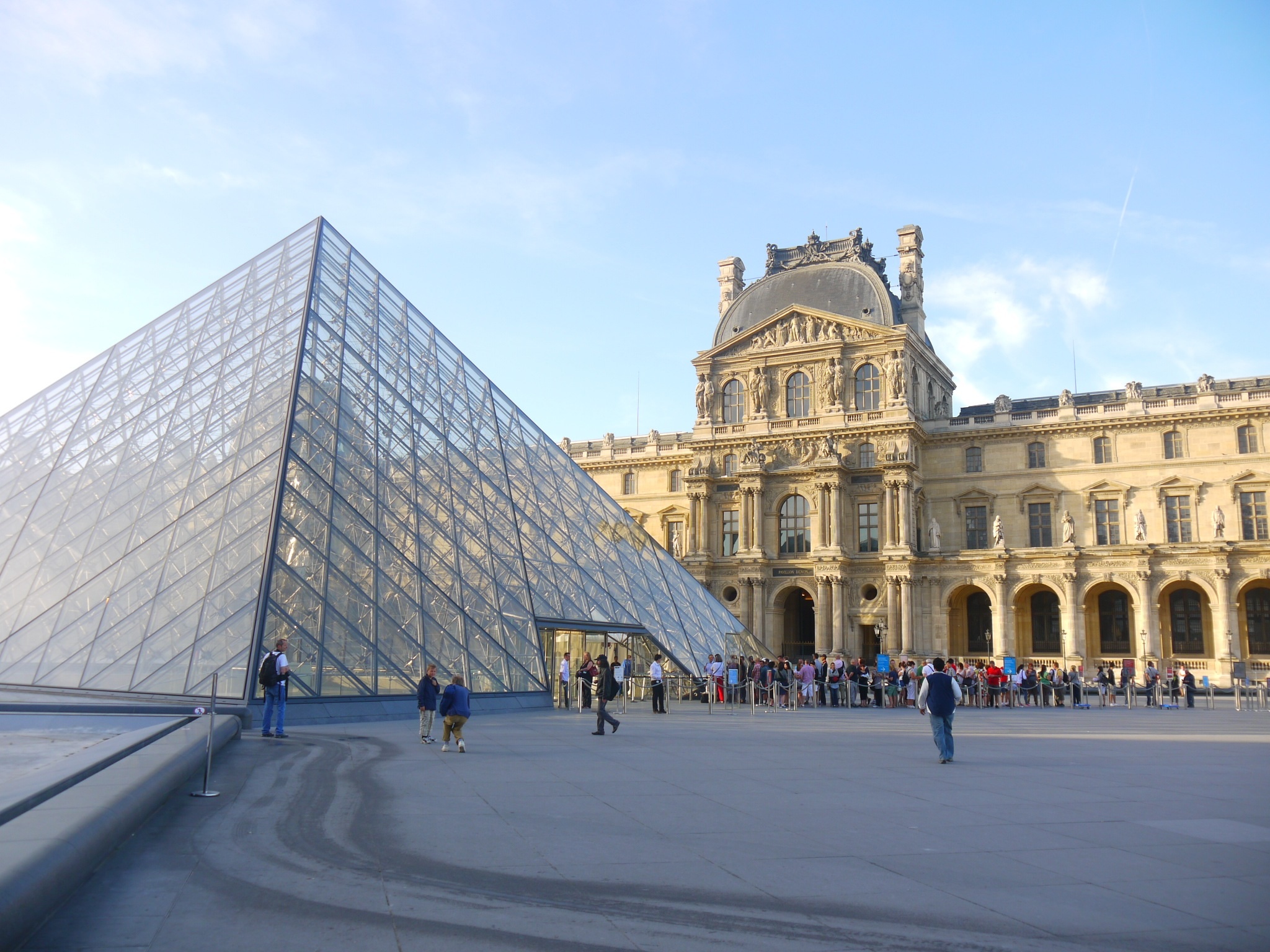 フランス パリの人気観光地について 世界を旅するなら